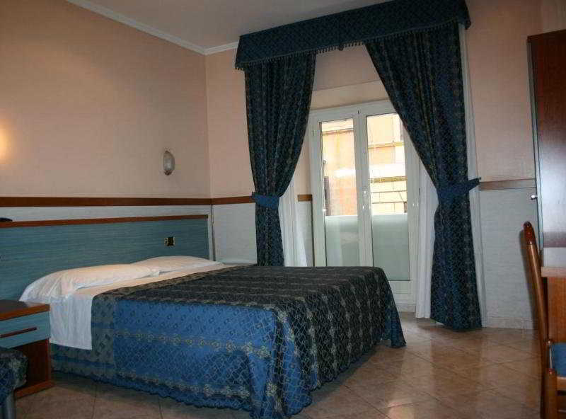 Hotel Rubino Rome Bagian luar foto