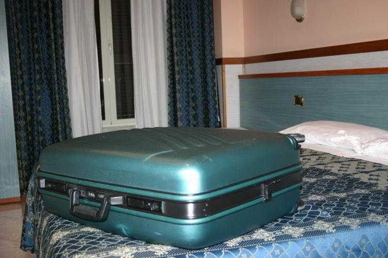 Hotel Rubino Rome Bagian luar foto