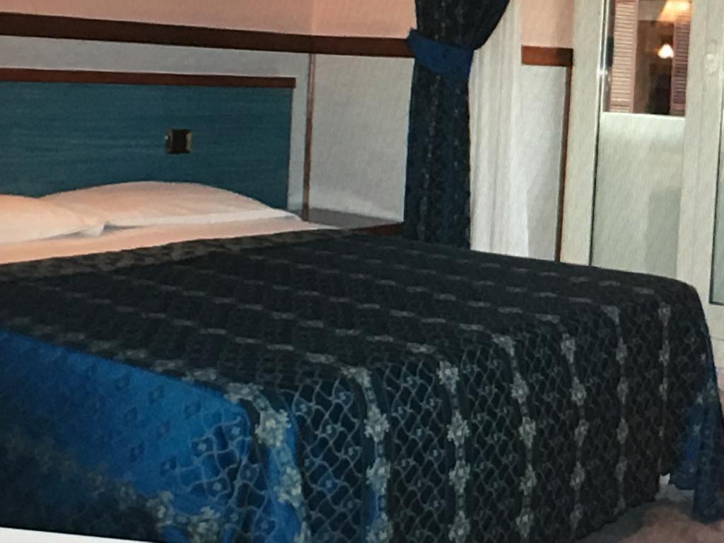 Hotel Rubino Rome Bagian luar foto