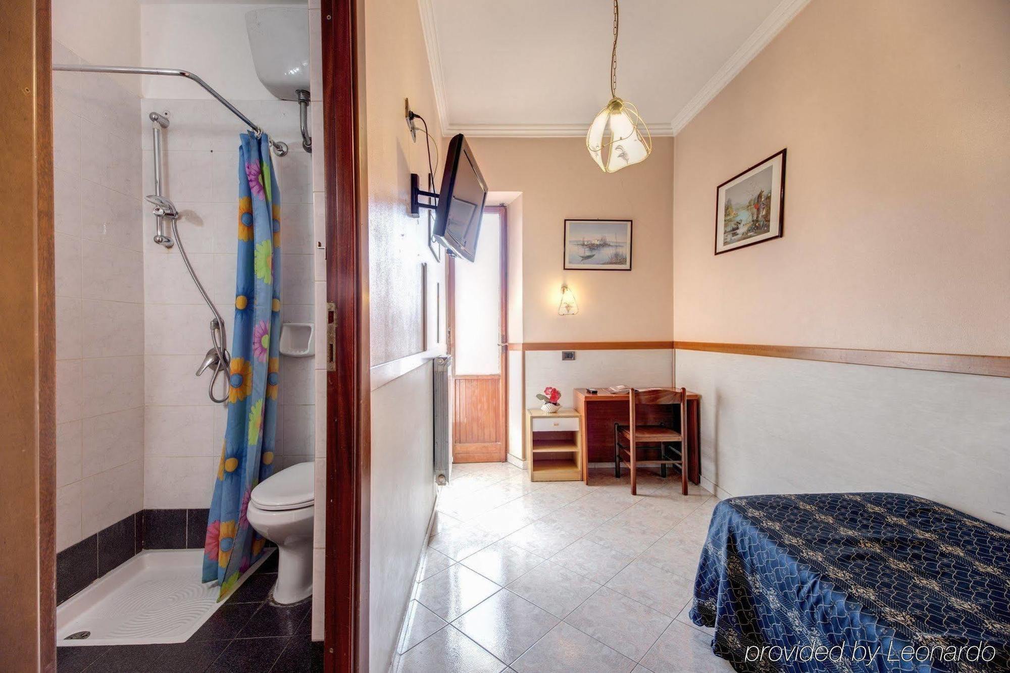 Hotel Rubino Rome Bagian luar foto