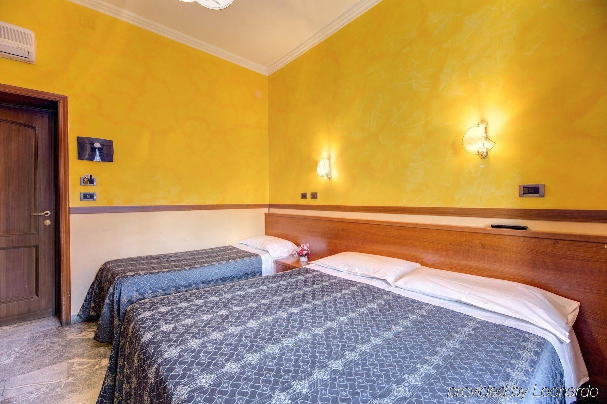 Hotel Rubino Rome Bagian luar foto
